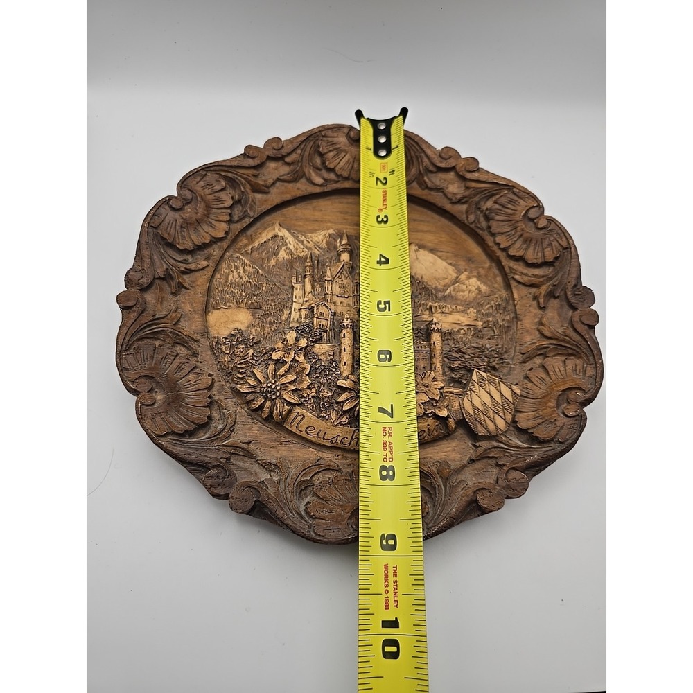 Carved Wooden Neuschwanstein Castle German Collector Plate Wall Hanging Bavaria - Picture 4 of 5